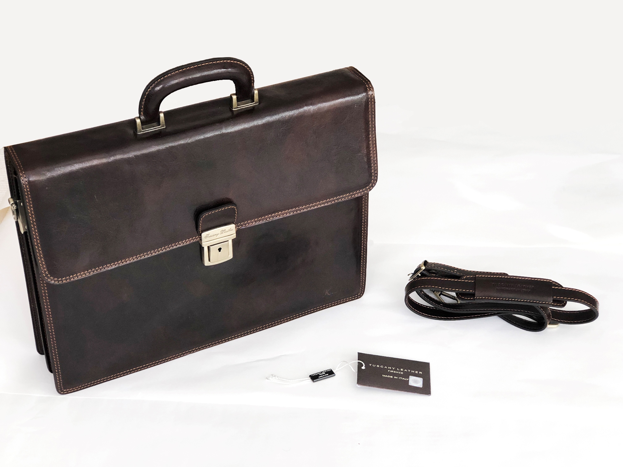 Tuscany Leather Briefcase Review - Italian Vintage Luxury