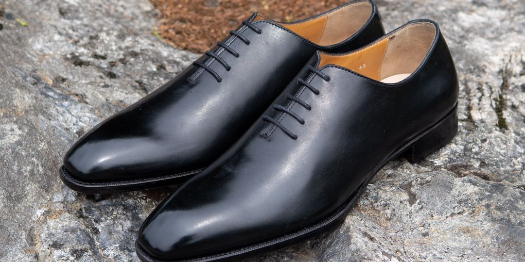 CNES Shoemaker Review | Vestan II Wholecut in Black