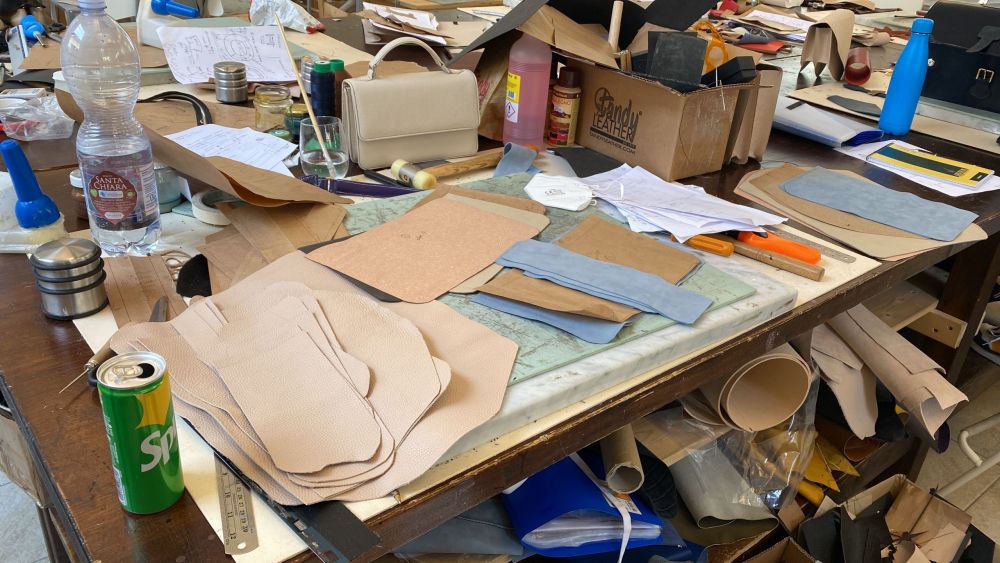 leatherworking bags pattern making