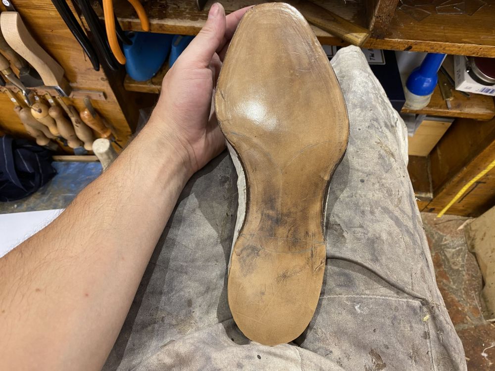 Becoming A Bespoke Shoemaker Part 9: Finally done with the shoe shape